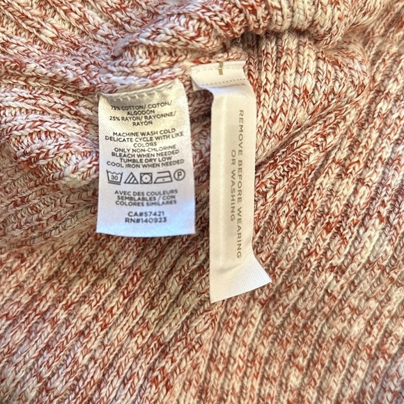 Ann Taylor LOFT XS Knit V-neck Sweater in EUC Marled red and white - Picture 7 of 7